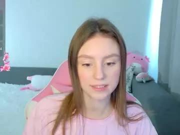 Julieqt webcams show profile image 