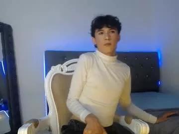 jullian_ricci from Chaturbate