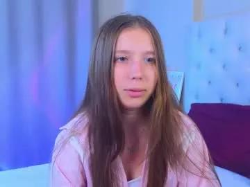 junebarton from Chaturbate is Freechat