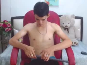 Kain_noir_ webcams show profile image 