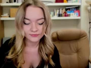 kara_smith_ from Chaturbate