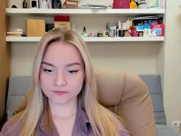kara_smith_ from Chaturbate