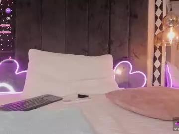 kataliina_18 from Chaturbate