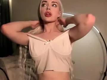 kaya_davis from Chaturbate