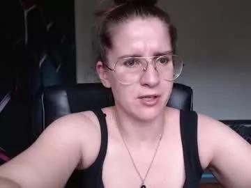 kayalips from Chaturbate