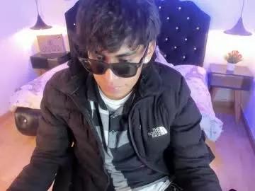 keevin_cross_ from Chaturbate