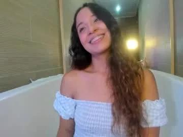Keiry_gonzalez11_aws webcams show profile image 