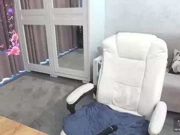 kellielowie from Chaturbate