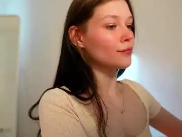 kelly_ember from Chaturbate