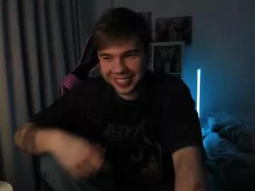 kennethwhale from Chaturbate