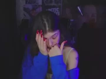kerrie_crystal from Chaturbate