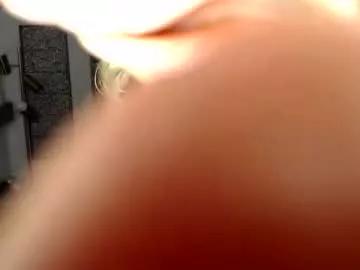 kerrytmilf from Chaturbate