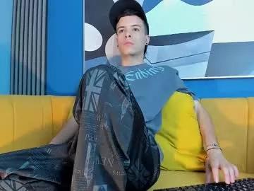 kevinn_blue from Chaturbate is Freechat