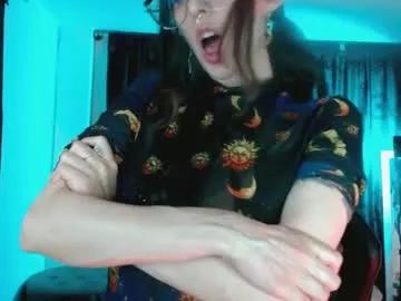 kiizzukyuwu from Chaturbate