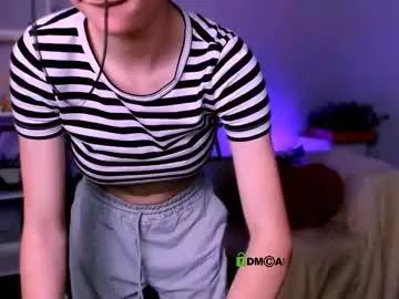 kiki_swan from Chaturbate