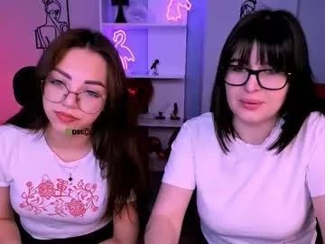 kiki_swan from Chaturbate