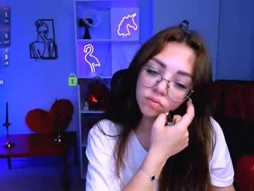 kiki_swan from Chaturbate