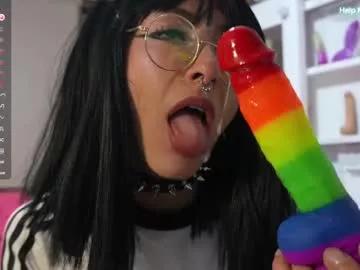 kikilepetite from Chaturbate