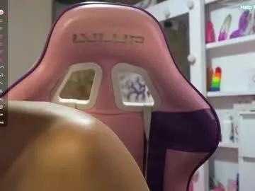 kikilepetite from Chaturbate