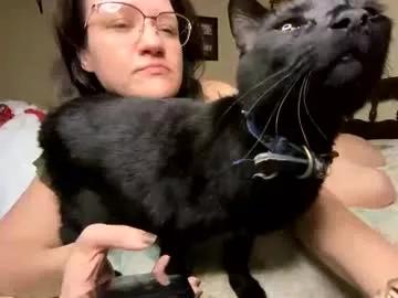 kinkbitch25 from Chaturbate