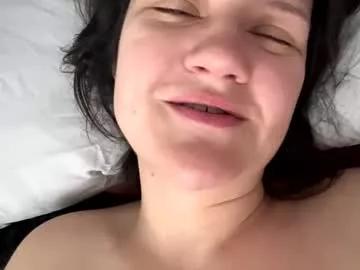 kinkbitch25 from Chaturbate
