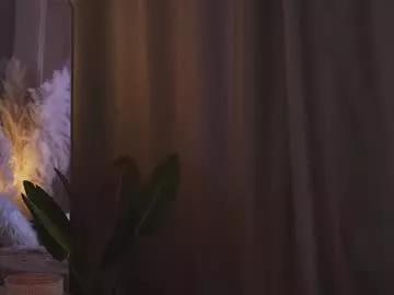 kinkylina_ from Chaturbate
