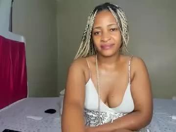 kinkylyla from Chaturbate