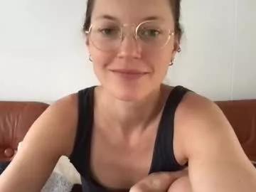 kinkyorange_ from Chaturbate