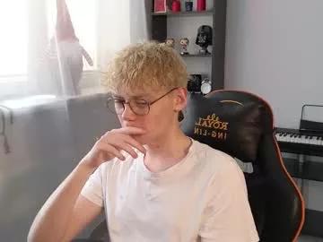 kirill_20_cm from Chaturbate