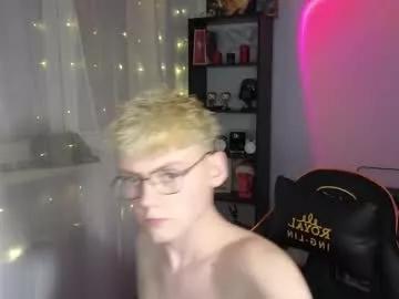 kirill_20_cm from Chaturbate