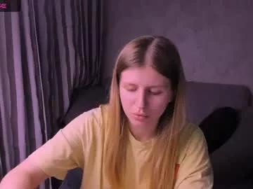 kirraa_ from Chaturbate