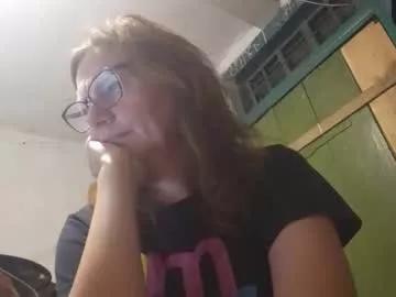 kissandvibe from Chaturbate