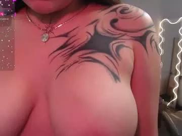 kissi_tay1 from Chaturbate