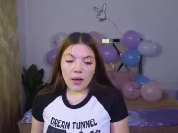 kissi_tay1 from Chaturbate