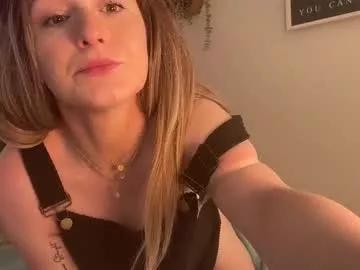 kisskatie from Chaturbate