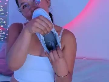 kittenlittleeyes from Chaturbate