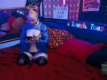 kittiepurry from Chaturbate