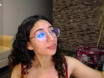 kitty_curly from Chaturbate