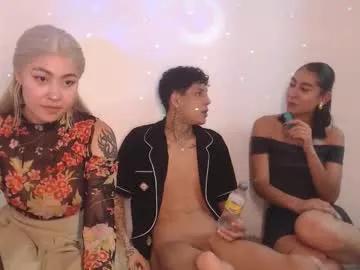 kitty_spank19 from Chaturbate