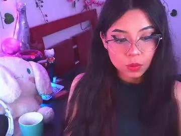 kittyuwu_ from Chaturbate