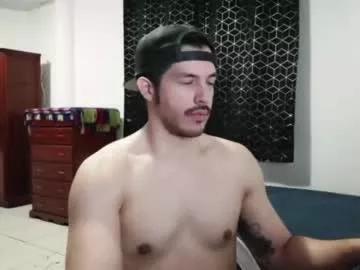 kolombianox from Chaturbate