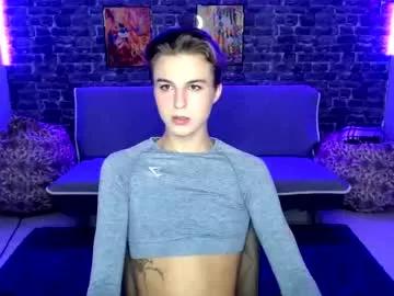 kotkasarvoo from Chaturbate