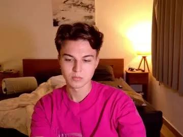 kotkasarvoo from Chaturbate