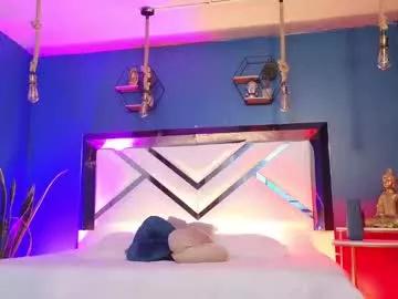 laady_brownn from Chaturbate