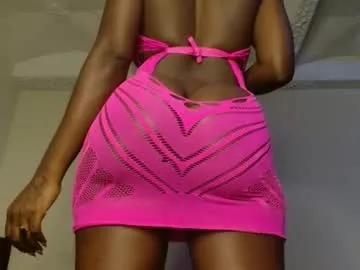 ladasha_montaz from Chaturbate