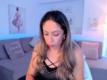 laly_dolce from Chaturbate