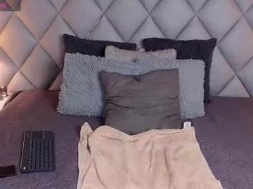 lalycastro from Chaturbate