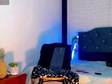 lara_brunette from Chaturbate