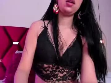 laragoldd from Chaturbate