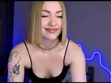 Larakrein_lk webcams show profile image 